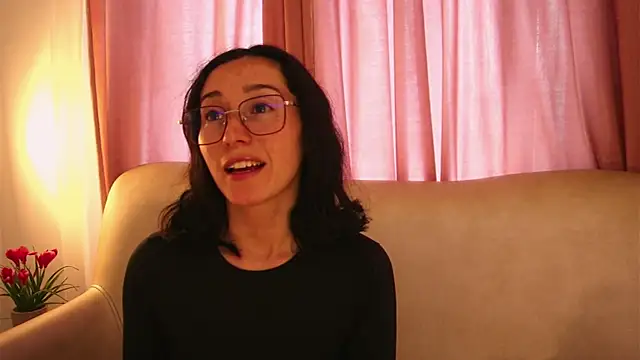 Ginevra esposito online show from 06.05.26