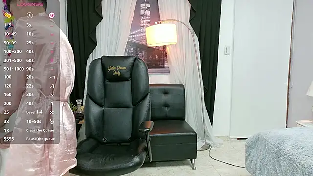 Snapshot of dilan_911 chatting on 11.27.25 dilan 911 online show from 11.27.25