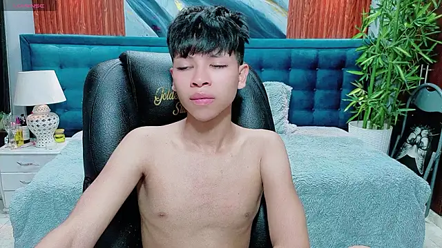 Snapshot of dilan_911 chatting on 02.17.26 dilan 911 online show from 02.17.26