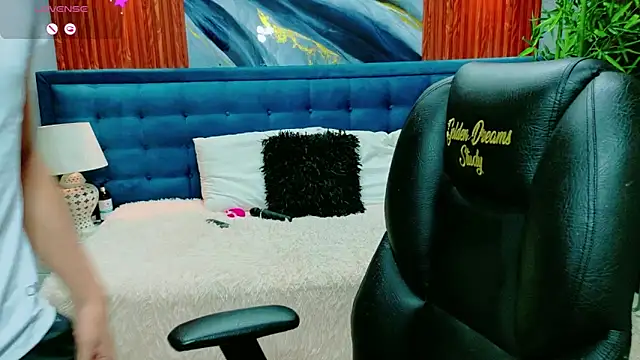 Snapshot of dilan_911 chatting on 02.19.26 dilan 911 online show from 02.19.26