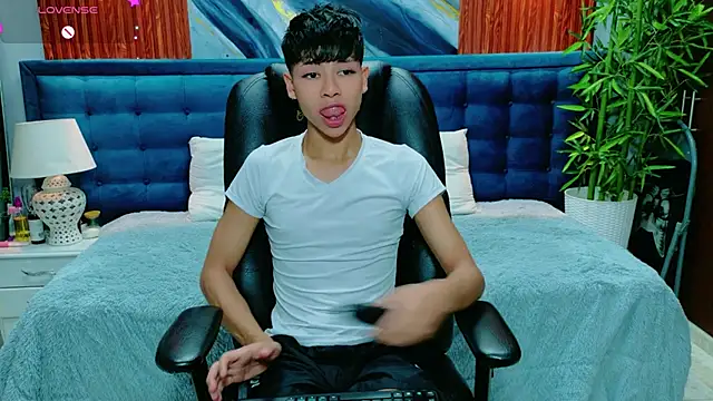 Snapshot of dilan_911 chatting on 02.28.26 dilan 911 online show from 02.28.26