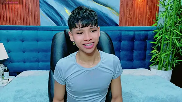 Snapshot of dilan_911 chatting on 03.14.26 dilan 911 online show from 03.14.26