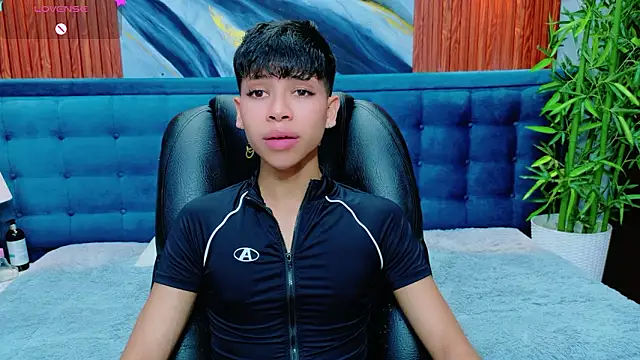 Snapshot of dilan_911 chatting on 03.15.26 dilan 911 online show from 03.15.26