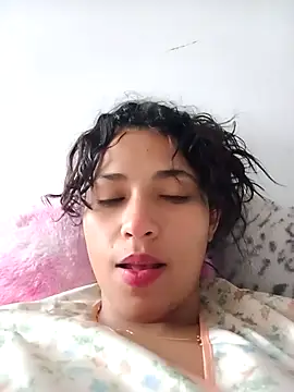 Vikyvoyeur online show from 04.26.26