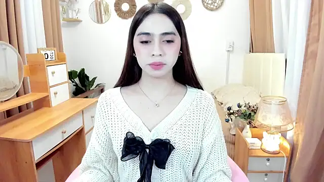 joyfulmartinaa online show from 10.15.25