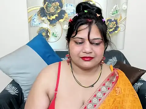 Snapshot of misssoniya3 chatting on 05.27.26 misssoniya3 online show from 05.27.26