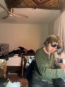 XanderOzzz online show from 02.10.26