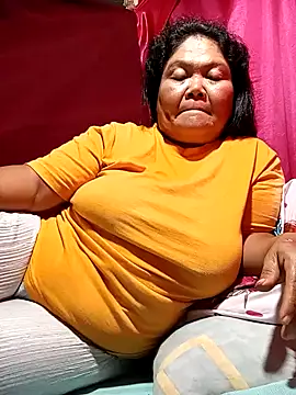 Mari fvcks online show from 11.22.25