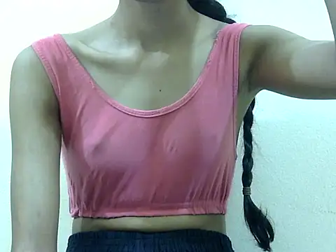 smallcuute online show from 01.12.26