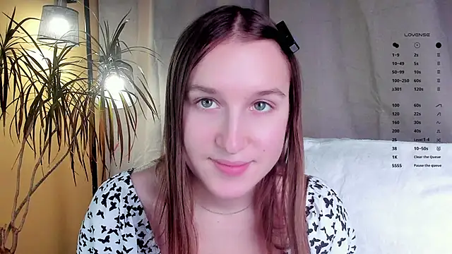 NanaMertins online show from 11.23.25