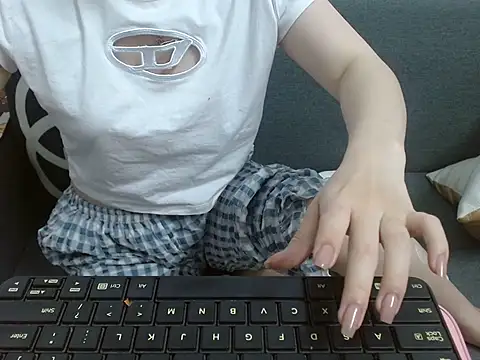 Lamoon 2k online show from 10.21.25