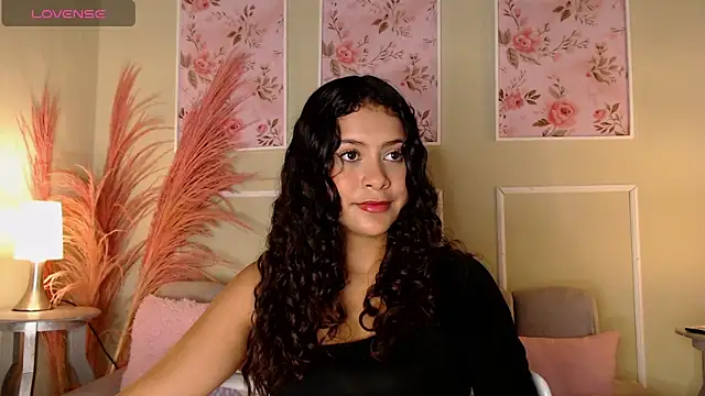 CurlyDani online show from 09.18.25