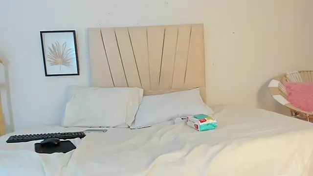  Miaa khalifa  online show from 02.27.26