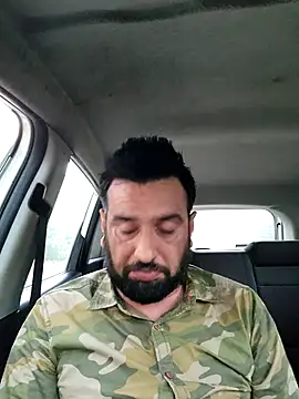 Snapshot of incenciousrage chatting on 10.12.25 incenciousrage online show from 10.12.25