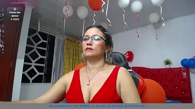 Snapshot of noelia_milf19 chatting on 02.19.26 noelia milf19 online show from 02.19.26