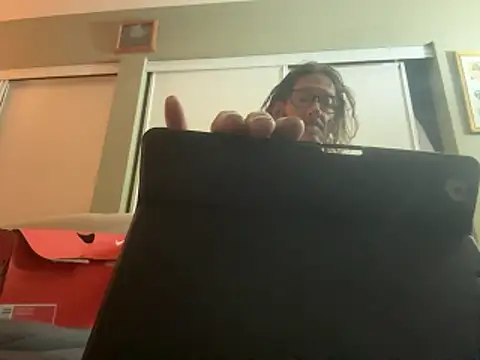 SmokeyKnight online show from 04.17.26