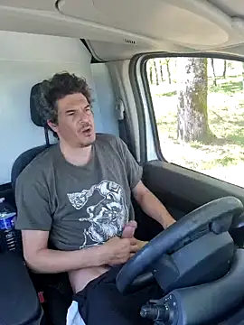 twitshe online show from 04.06.26