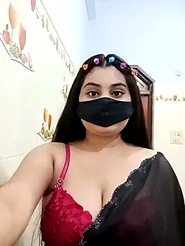 Snapshot of Hot-Soniya733 chatting on 04.02.26 Hot-Soniya733 online show from 04.02.26
