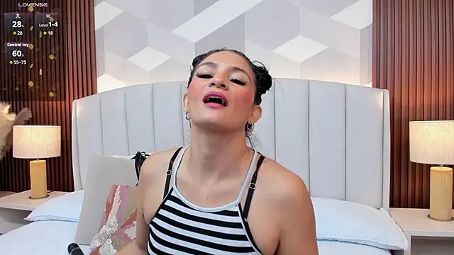 Mommy Naughty online show from 11.01.25