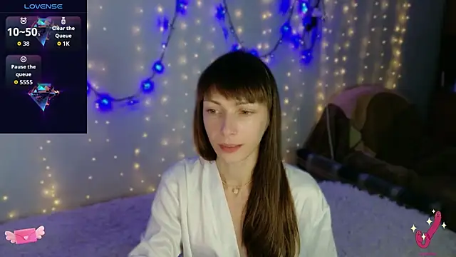 Snapshot of weet_Lady_Selin chatting on 11.27.25 weet Lady Selin online show from 11.27.25