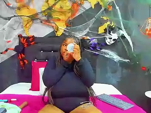 Maiam  Rossi online show from 11.05.25