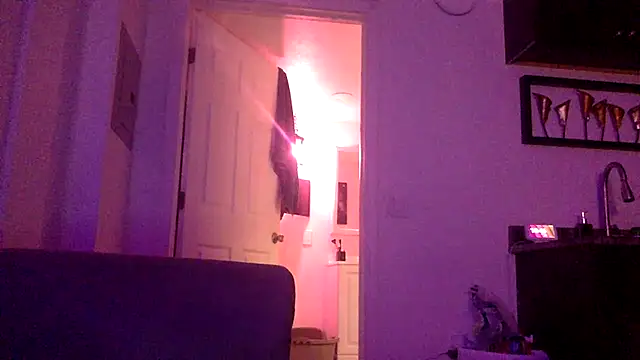 Bearlyfuckinglogan online show from 07.08.26