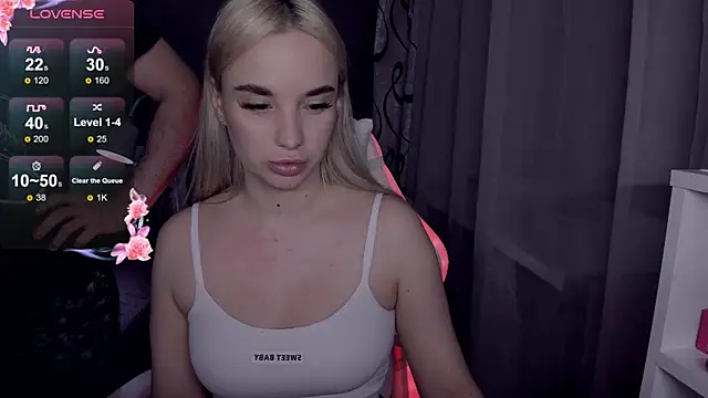 KiraKrox online show from 02.25.26