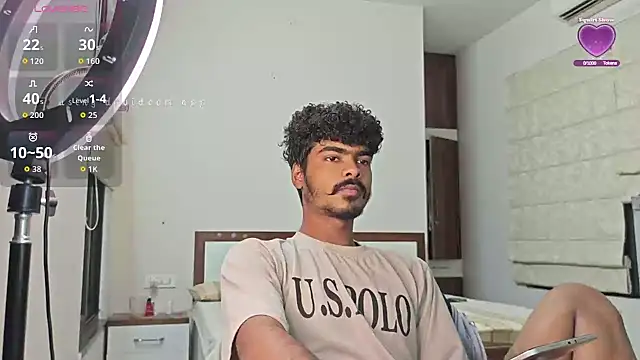 Snapshot of mrbuddy85 chatting on 09.15.25 mrbuddy85 online show from 09.15.25