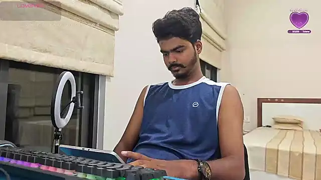 Snapshot of mrbuddy85 chatting on 10.15.25 mrbuddy85 online show from 10.15.25