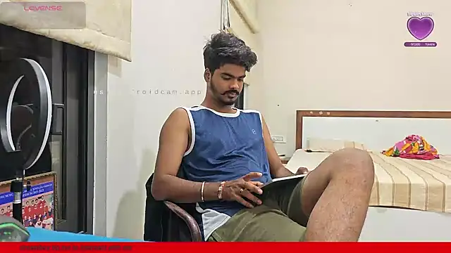 Snapshot of mrbuddy85 chatting on 10.18.25 mrbuddy85 online show from 10.18.25