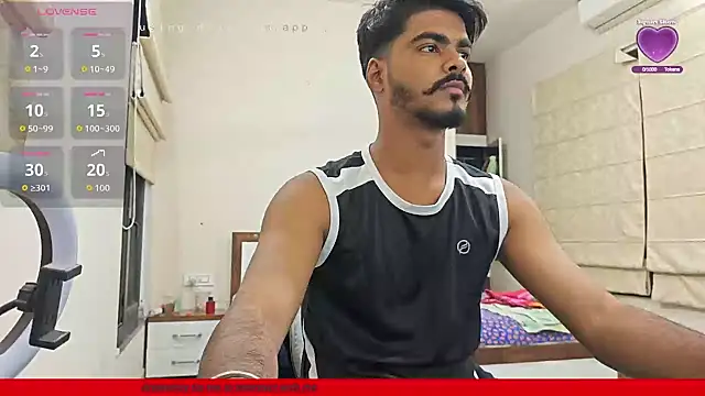 Snapshot of mrbuddy85 chatting on 11.07.25 mrbuddy85 online show from 11.07.25