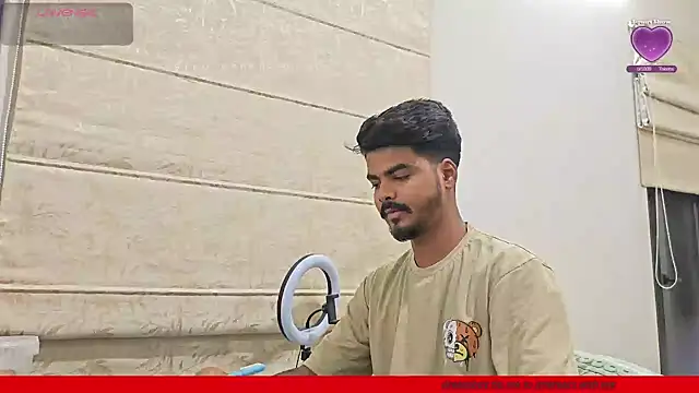 Snapshot of mrbuddy85 chatting on 11.12.25 mrbuddy85 online show from 11.12.25