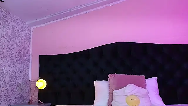 Hada Blue online show from 03.05.26