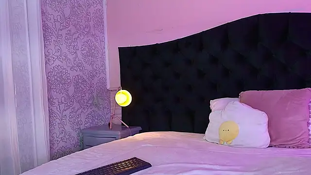 Hada Blue online show from 03.16.26