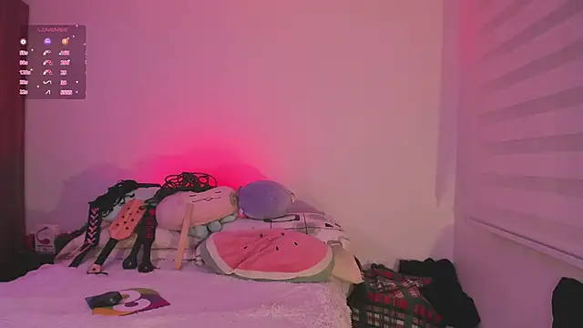 Snapshot of K2xxKrawl chatting on 01.18.26 K2xxKrawl online show from 01.18.26