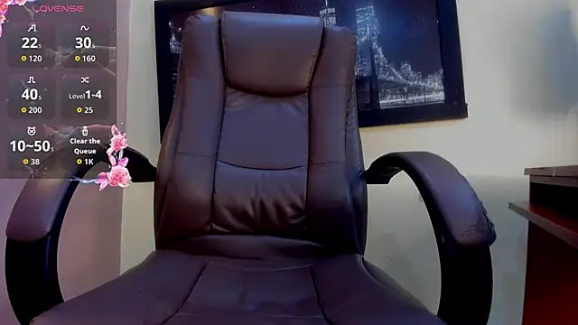 tiiny emilly online show from 03.03.26