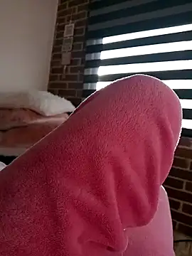 Ternura Prohibida online show from 11.25.25