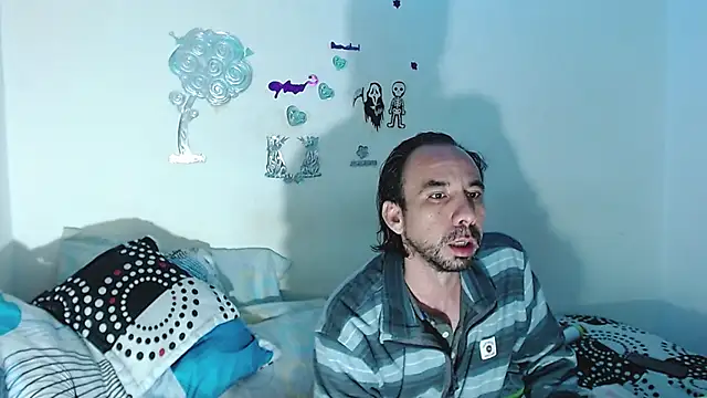 Snapshot of EvaHarryy chatting on 05.01.26 EvaHarryy online show from 05.01.26