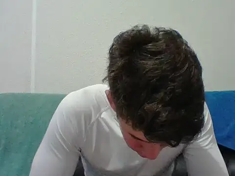 Maxtaylor18 online show from 11.05.25