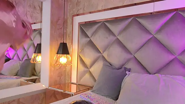 gemma sm online show from 12.19.25