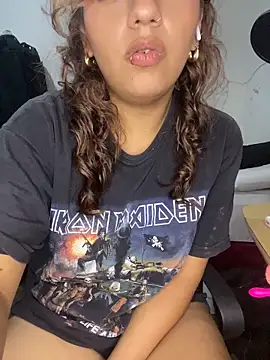 Snapshot of SoftLady_S33 chatting on 02.28.26 SoftLady S33 online show from 02.28.26