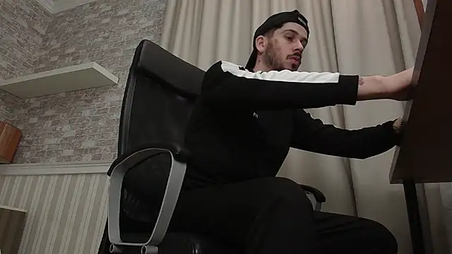 JonahShaw online show from 10.18.25