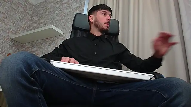 JonahShaw online show from 11.02.25