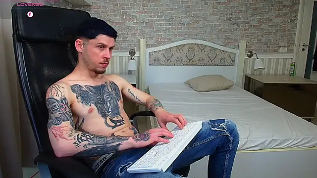 JonahShaw online show from 05.12.26