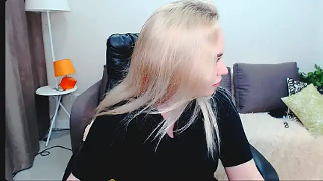 LiluMoon   online show from 03.26.26