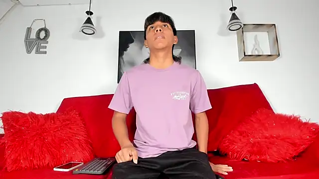 tyler twink boy online show from 03.31.26