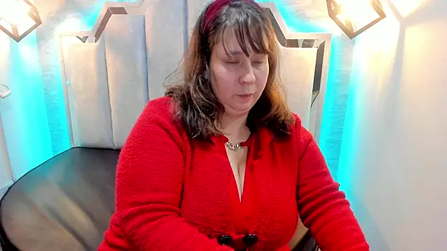  Emily rosee  online show from 10.06.25