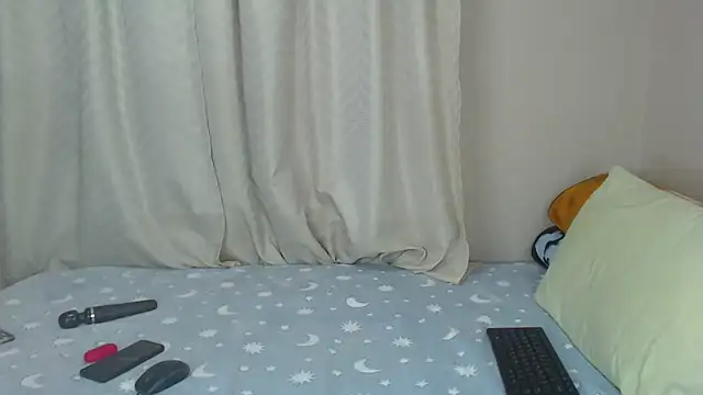 Snapshot of Sexychrista chatting on 09.17.25 Sexychrista online show from 09.17.25