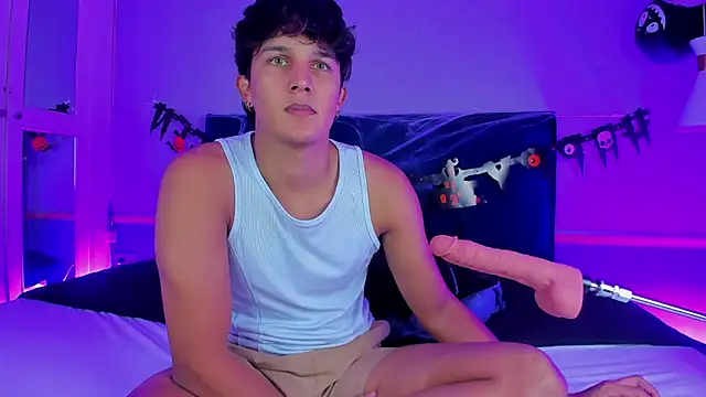 Leo Savage  online show from 10.29.25