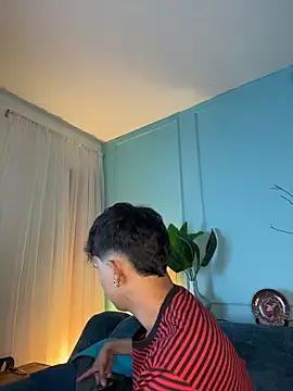 Leo Savage  online show from 03.30.26